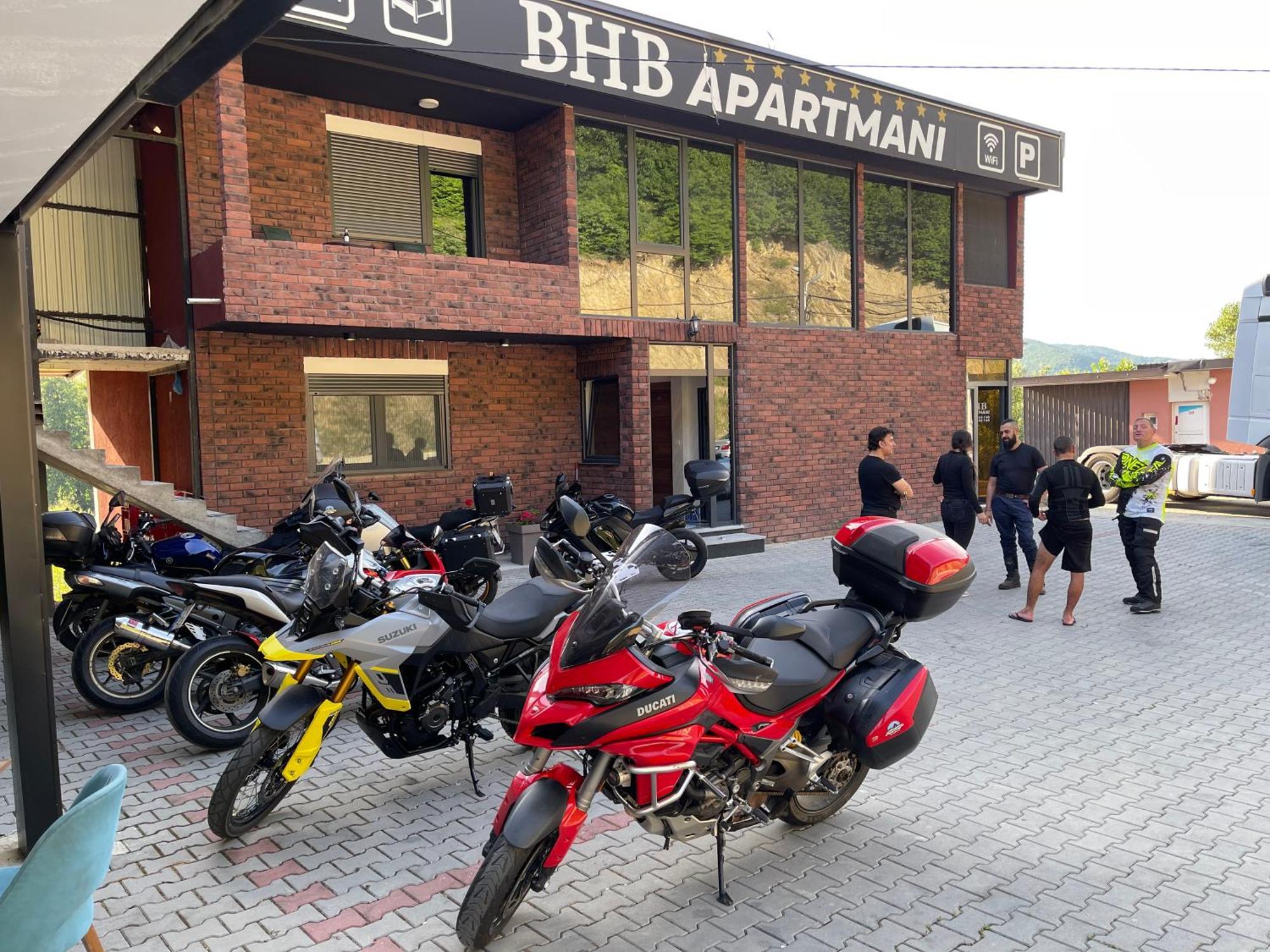 B H B Apartmani Novi Pazar Exterior photo